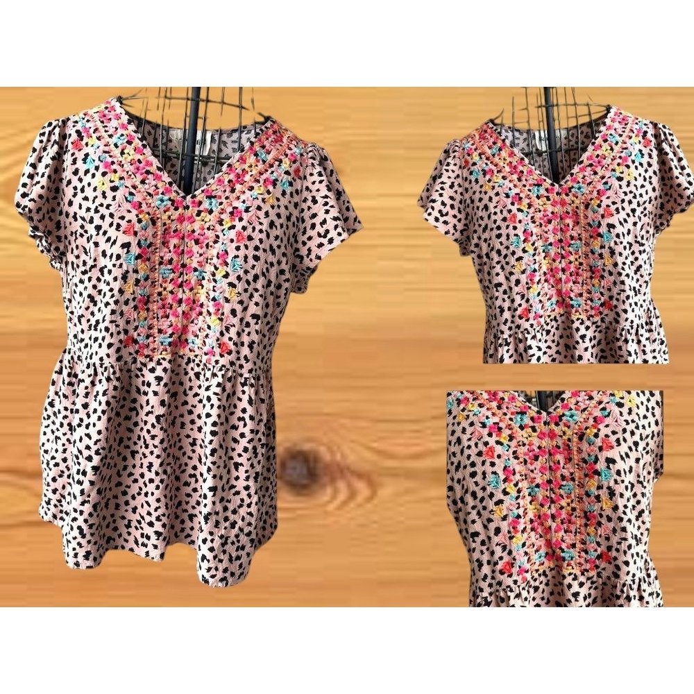Savanna Jane Leopard Print Blouse Sz S Embroidered Artsy Flowy Sleeves Boho Fest - Picture 2 of 12
